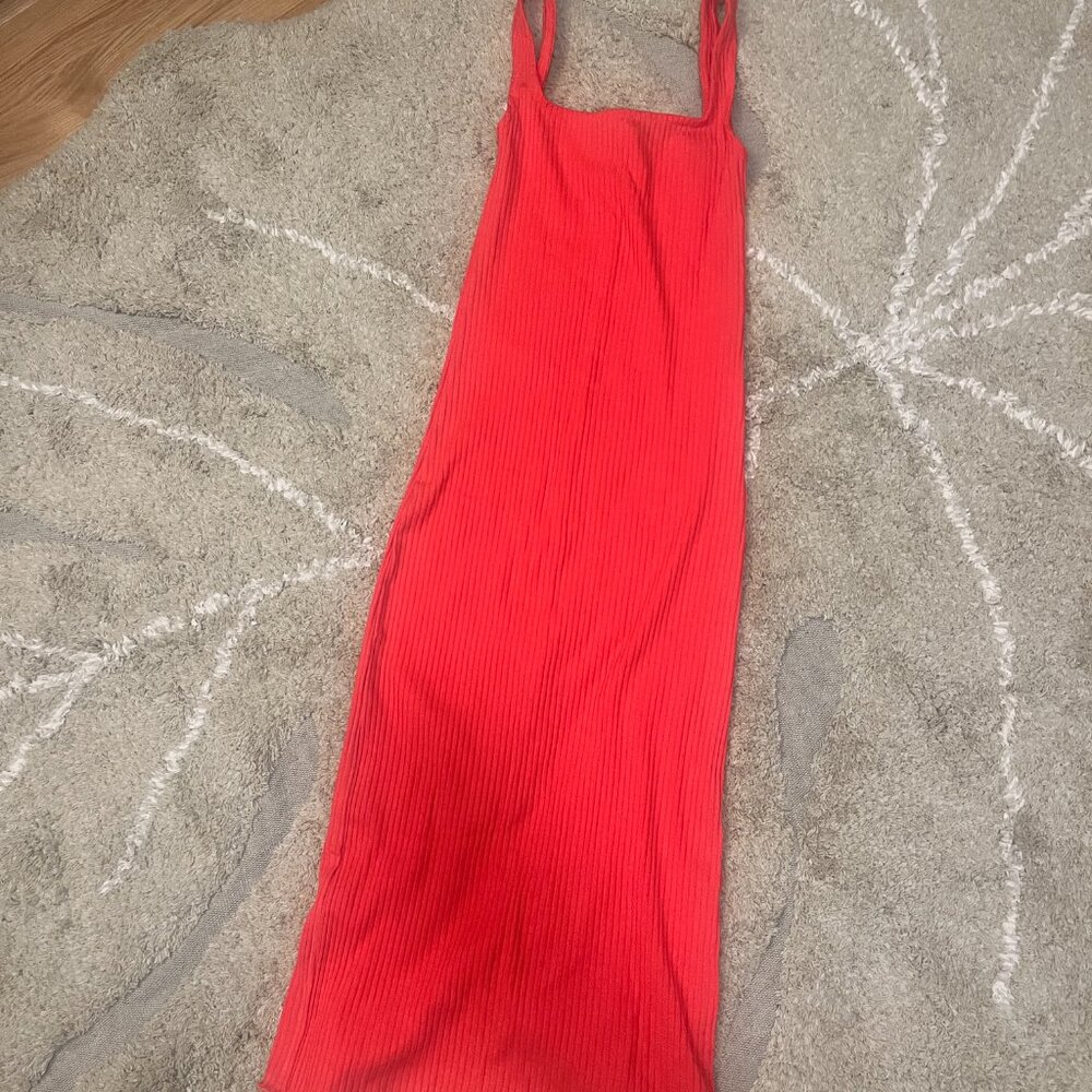 Arum Midi Ribbed Bodycon Dress